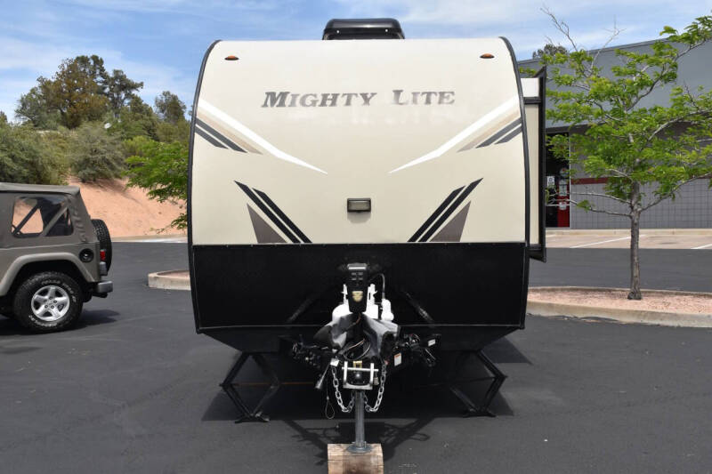 2019 Pacific Coachworks Mighty Lite Mini
