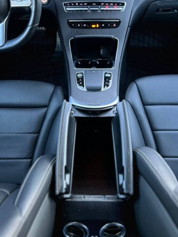 2022 Mercedes-Benz GLC GLC 300 4MATIC