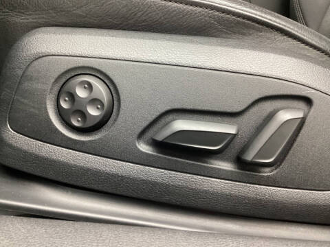 2019 Audi A4 quattro Premium Plus 45 TFSI