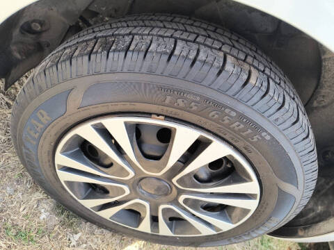 2013 Kia Rio 5-Door EX