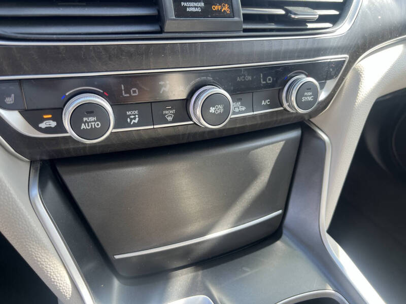 2020 Honda Accord Hybrid EX