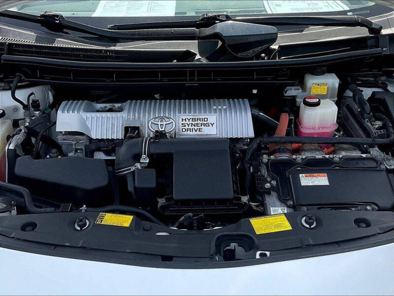 2015 Toyota Prius Two