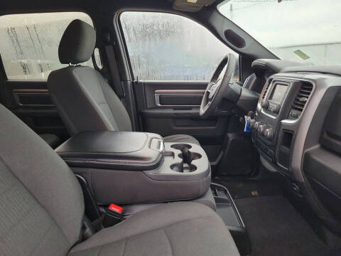 2024 RAM 1500 Classic Warlock