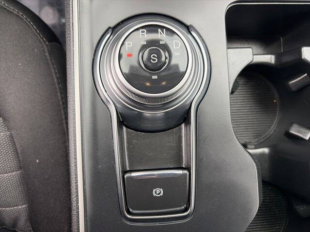 2022 Ford Edge SE