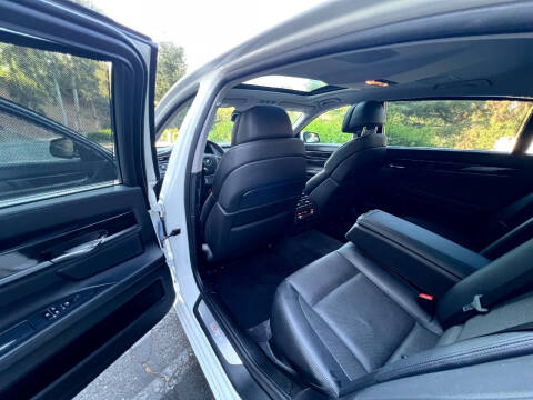 2012 BMW 7 Series 750Li