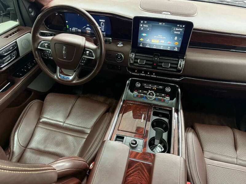 2020 Lincoln Navigator L Black Label