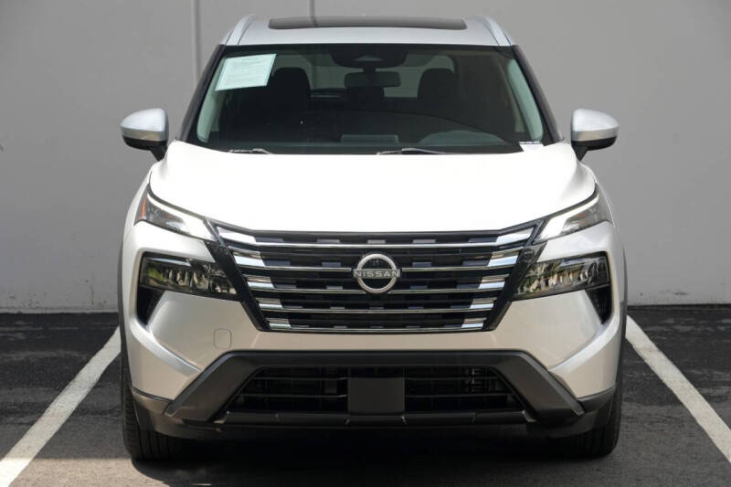 2024 Nissan Rogue SV