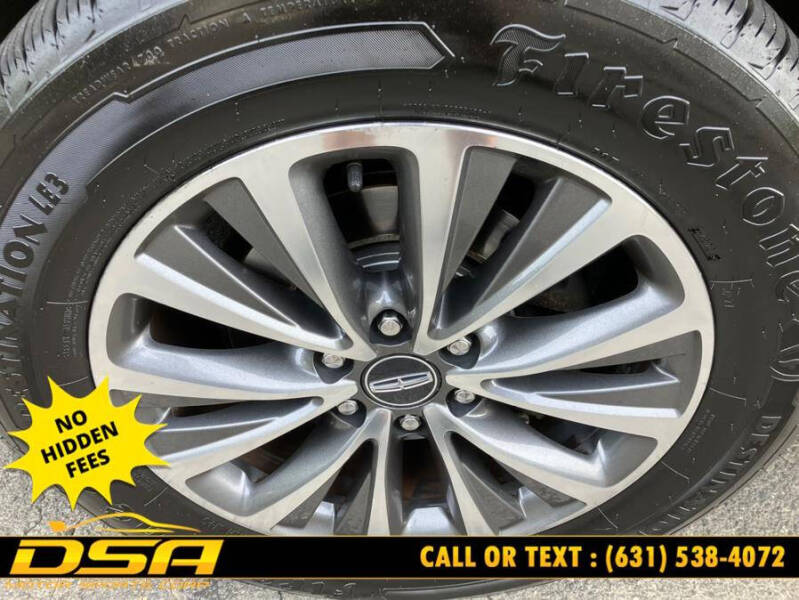 2016 Lincoln Navigator Select