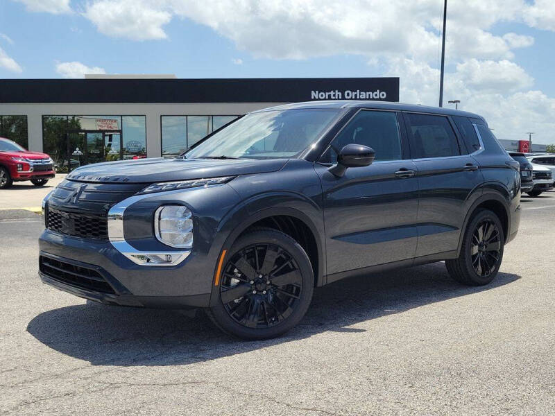 2026 Mitsubishi Outlander LE