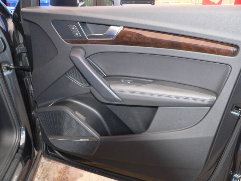 2019 Audi Q5 quattro Premium Plus 45 TFSI