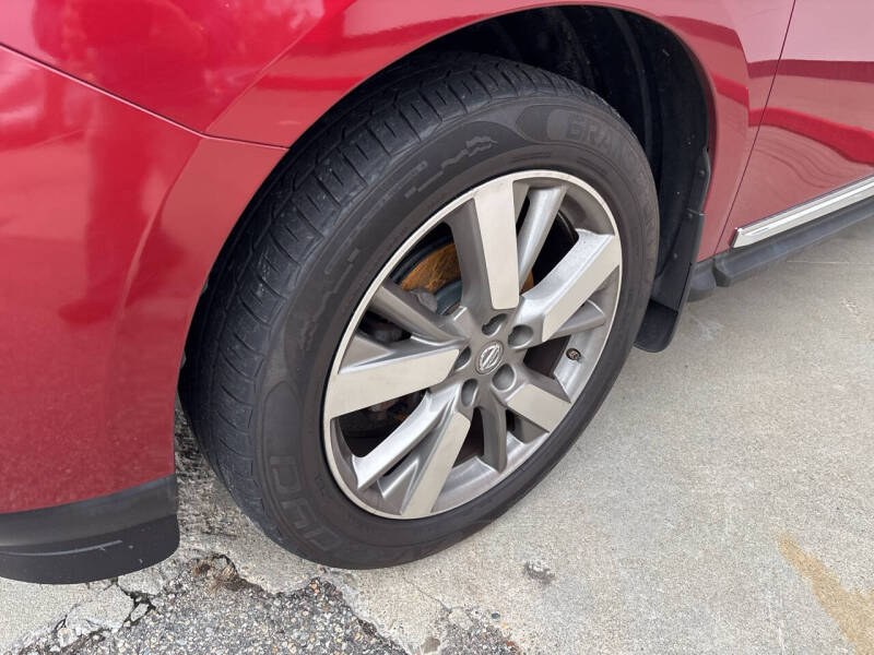 2016 Nissan Pathfinder Platinum