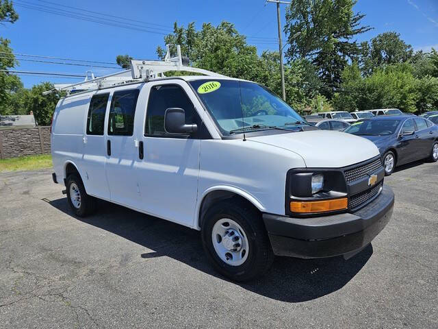 2016 Chevrolet Express 2500