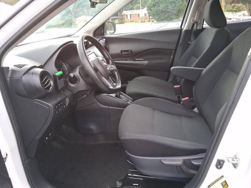 2024 Nissan Kicks S