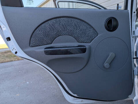 2005 Chevrolet Aveo LS