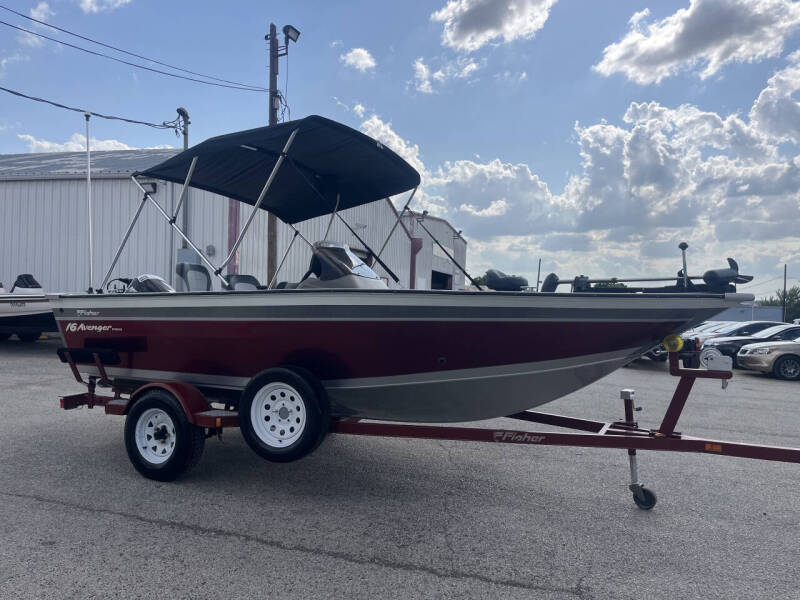 2002 Tracker PRO AVENGER 16