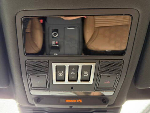 2026 Land Rover Discovery P360 Limited Edition