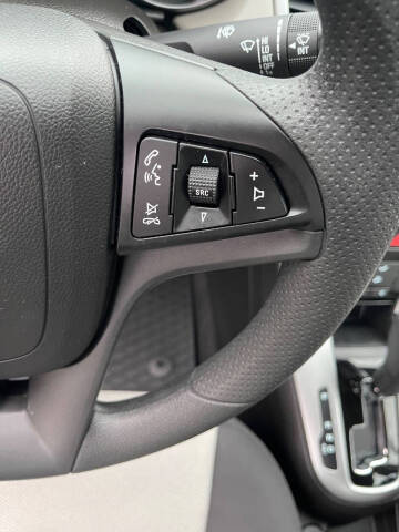 2015 Chevrolet Cruze LS Auto