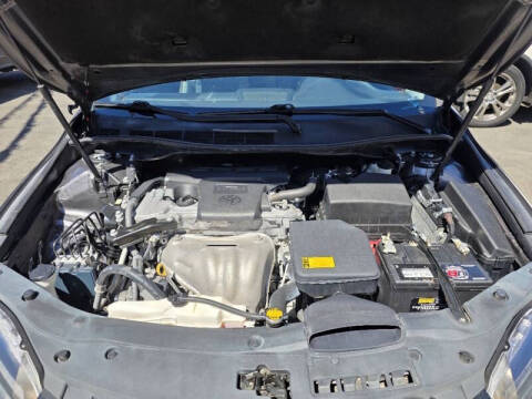 2015 Toyota Camry SE