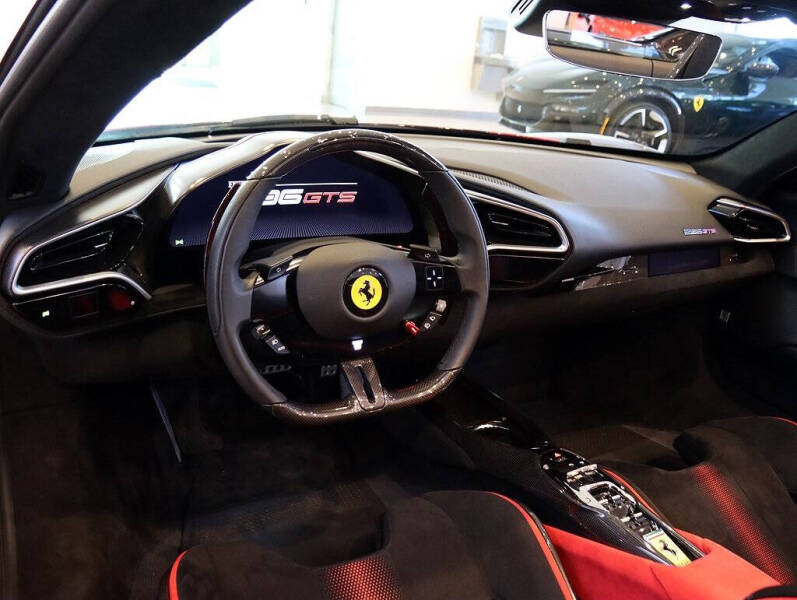 2023 Ferrari 296 GTS