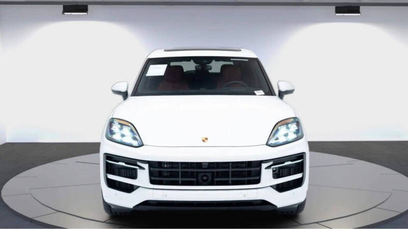 2025 Porsche Cayenne S E-Hybrid