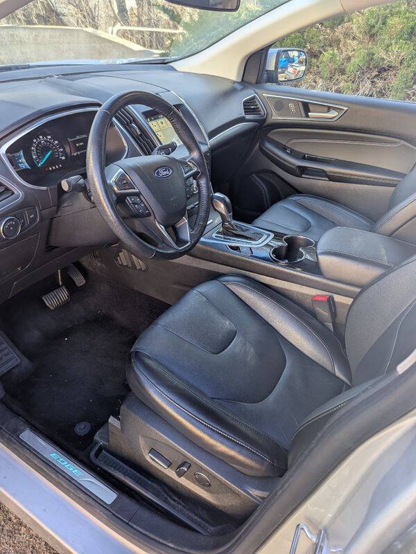 2018 Ford Edge Titanium