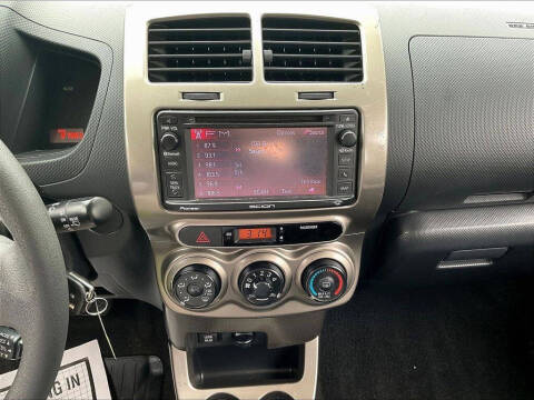 2013 Scion xD 10 Series