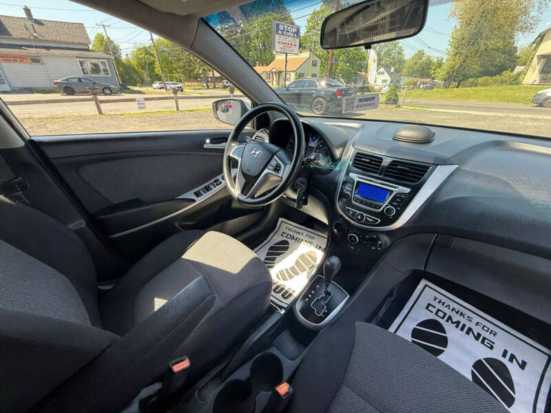 2014 Hyundai Accent GS