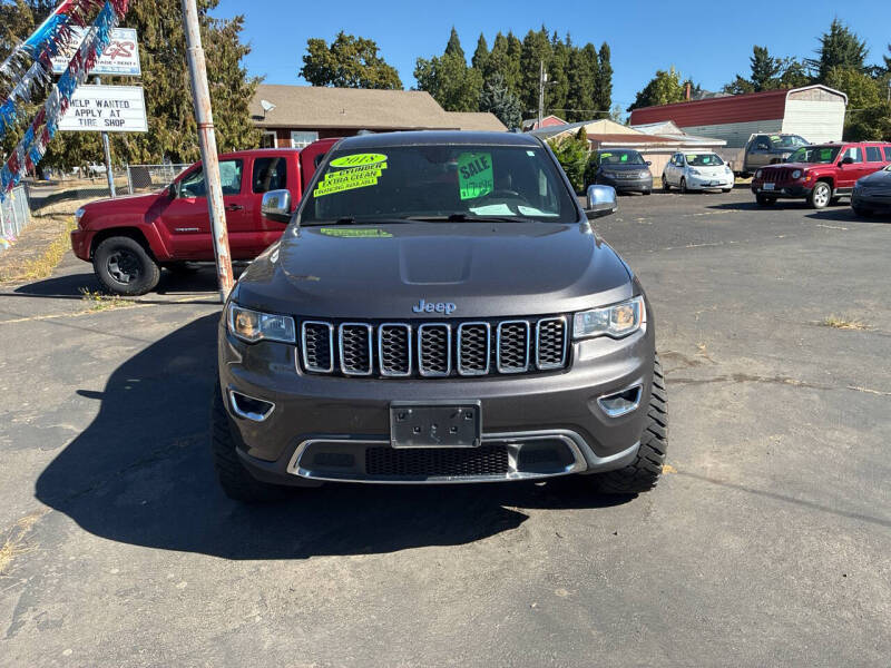 2018 Jeep Grand Cherokee Limited's photo