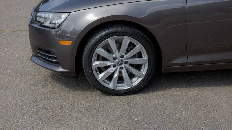 2017 Audi A4 2.0T ultra Premium