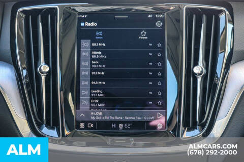 2024 Volvo S60 B5 Core Dark Theme