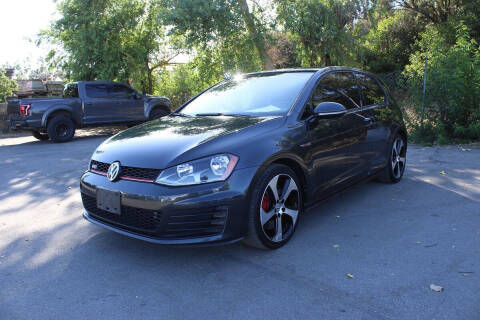 2016 Volkswagen Golf GTI