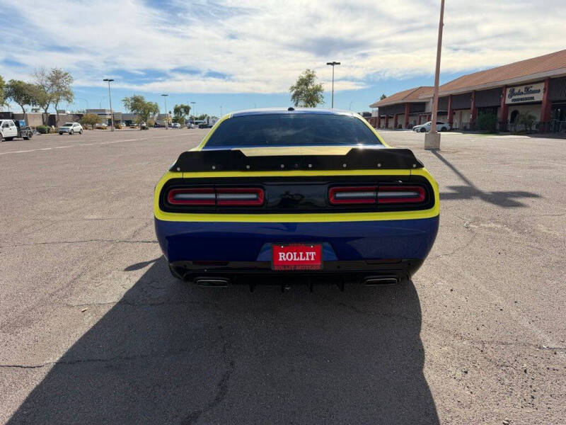 2021 Dodge Challenger SXT