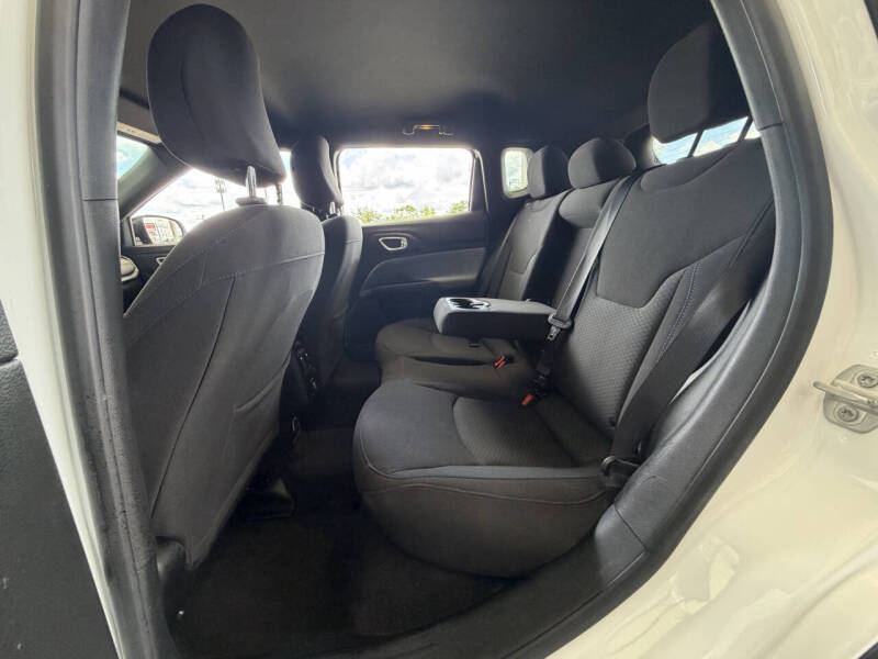 2024 Jeep Compass Sport