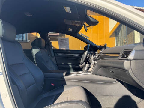 2019 Honda Accord Sport