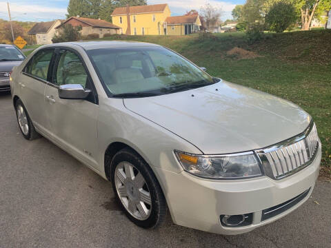 2007 Lincoln MKZ for sale at Trocci's Auto Sales in West Pittsburg PA