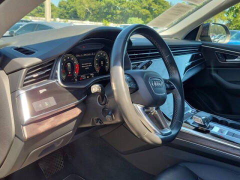 2021 Audi Q8 quattro Premium 55 TFSI