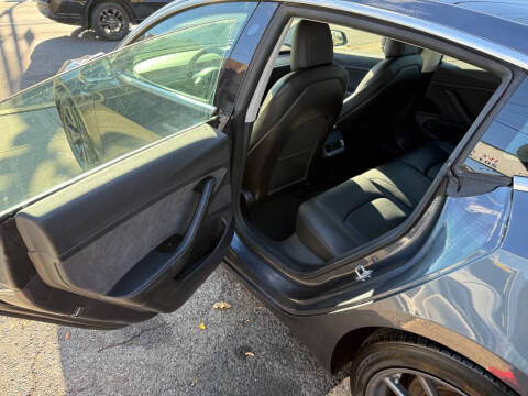 2020 Tesla Model 3 Standard Range Plus