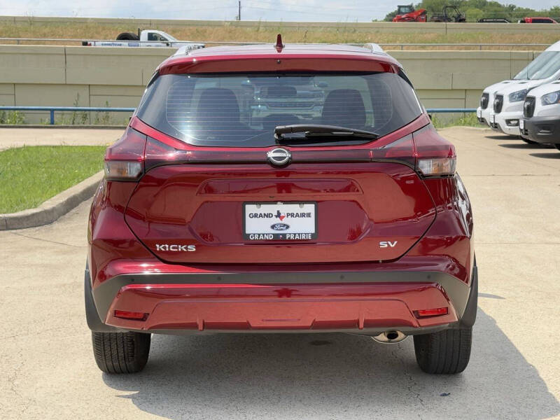 2024 Nissan Kicks SV