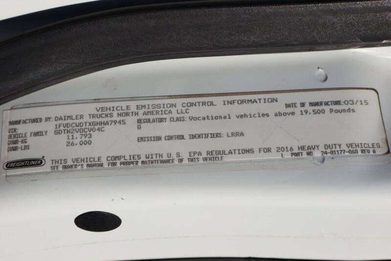 2016 Freightliner M2 106