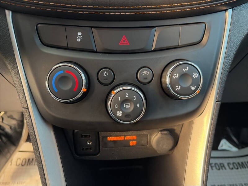 2022 Chevrolet Trax LS