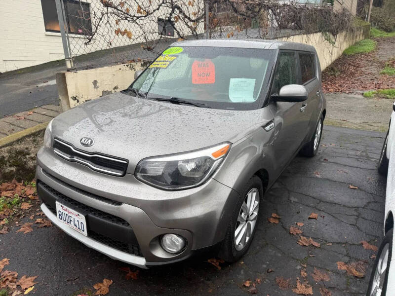 2019 Kia Soul +