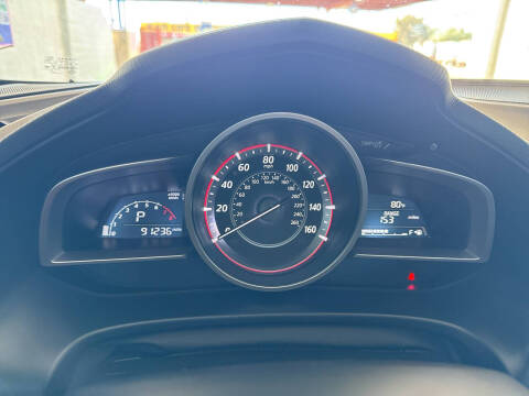 2016 Mazda MAZDA3 i Sport