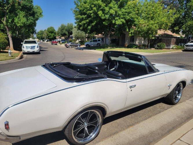 1968 Oldsmobile Cutlass