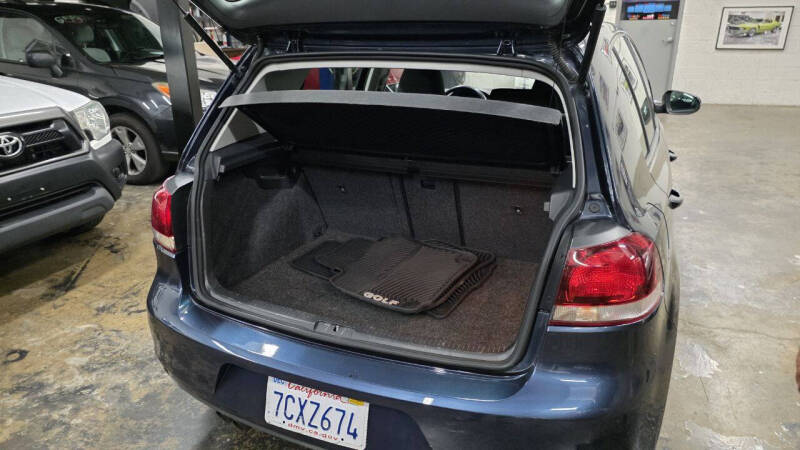 2013 Volkswagen Golf 2.5L PZEV