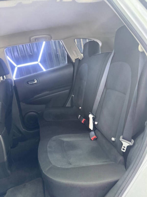 2014 Nissan Rogue Select S