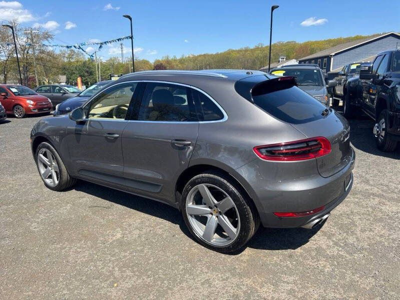 2016 Porsche Macan S