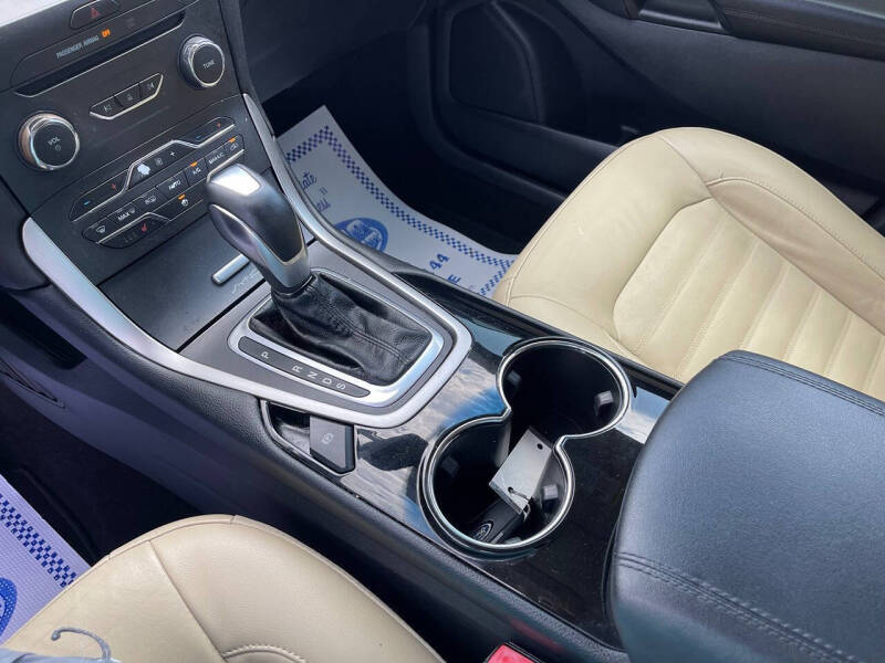 2016 Ford Edge SEL