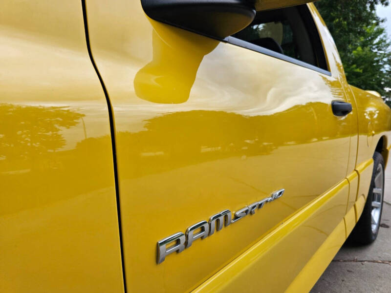 2005 Dodge Ram 1500 SRT-10