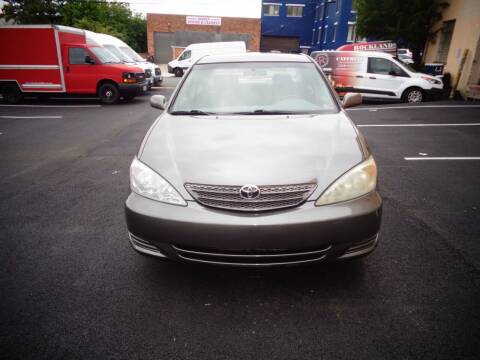 2004 Toyota Camry for sale at Alexandria Car Connection in Alexandria VA