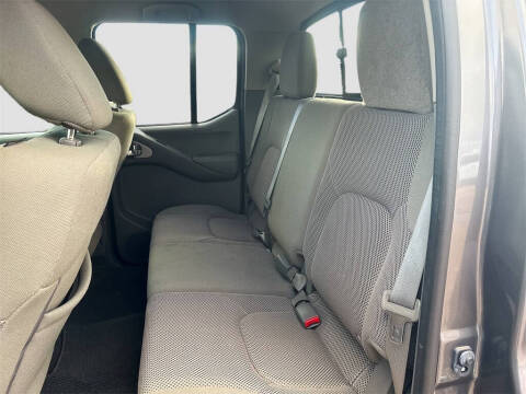 2021 Nissan Frontier SV